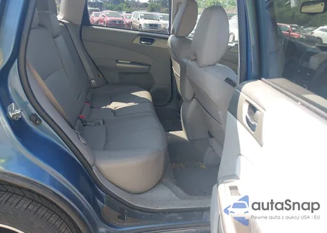 2010 Subaru Forester 2.5X Limited from USA, damaged, VIN JF2SH6DCXAH777511